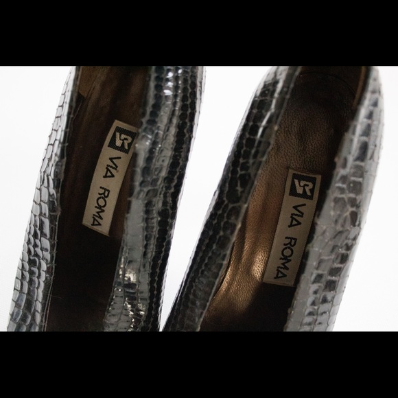 Via Roma | Vintage 80's/90's Leather Closed, Pointed Toe Pump Heels | Size 5.5 - Picture 6 of 10